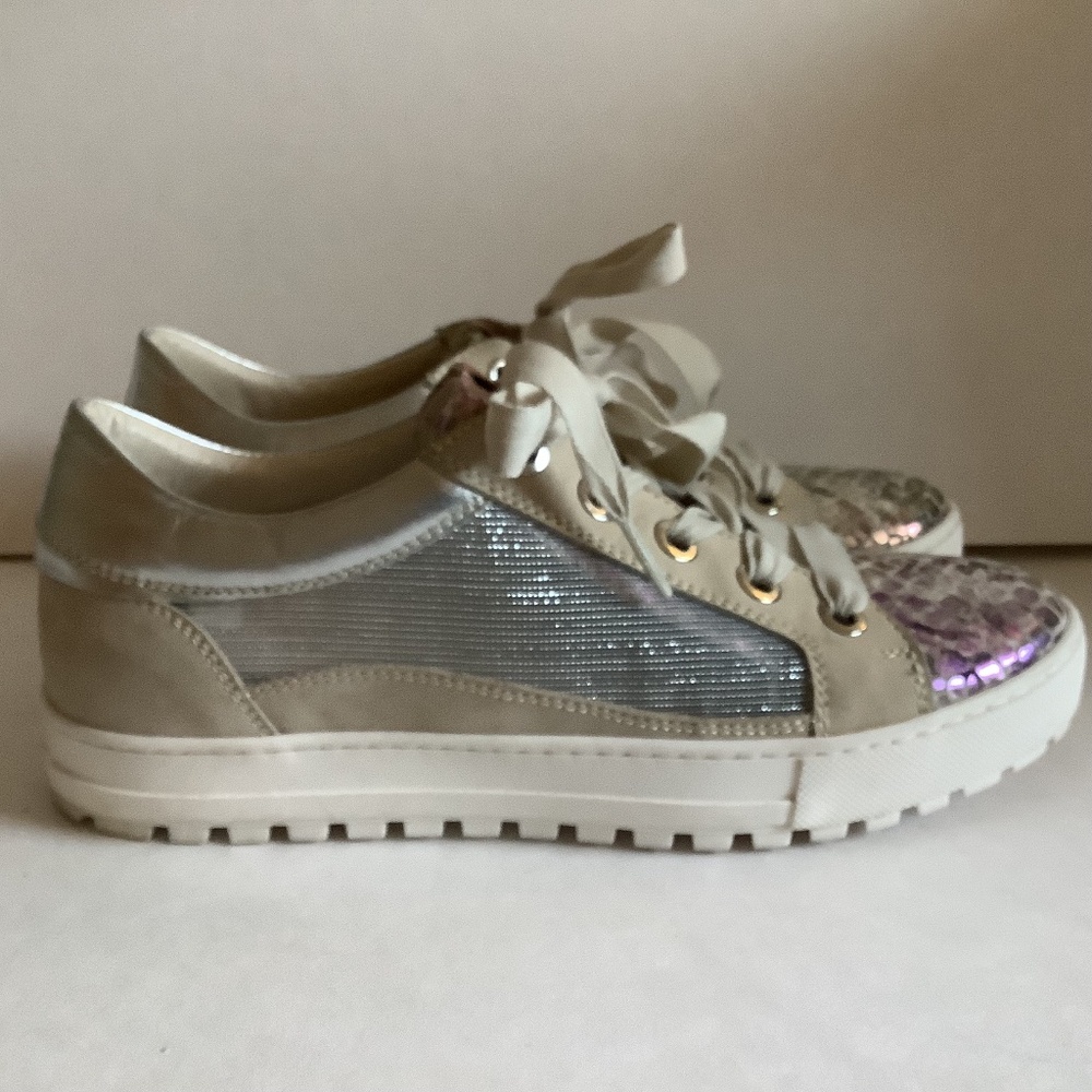Ron White Orabella Sneakers Size EU 38/ US 7.5 Mint Used Condition